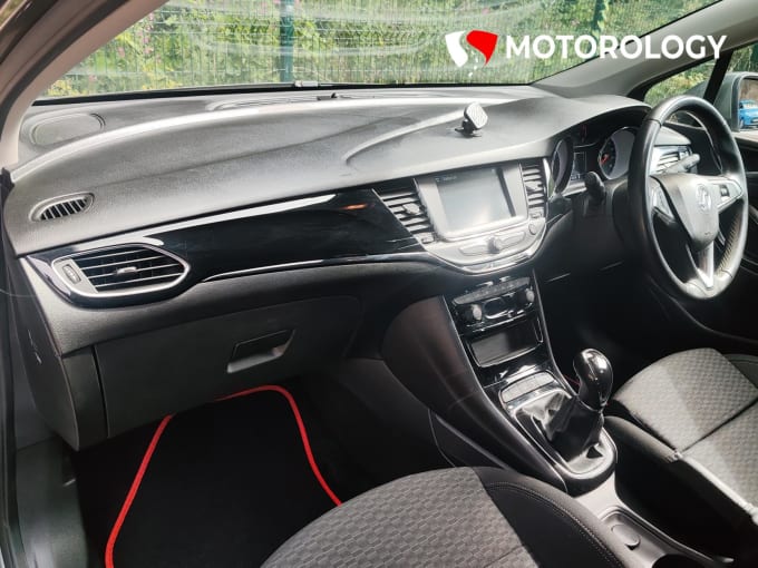 2019 Vauxhall Astra