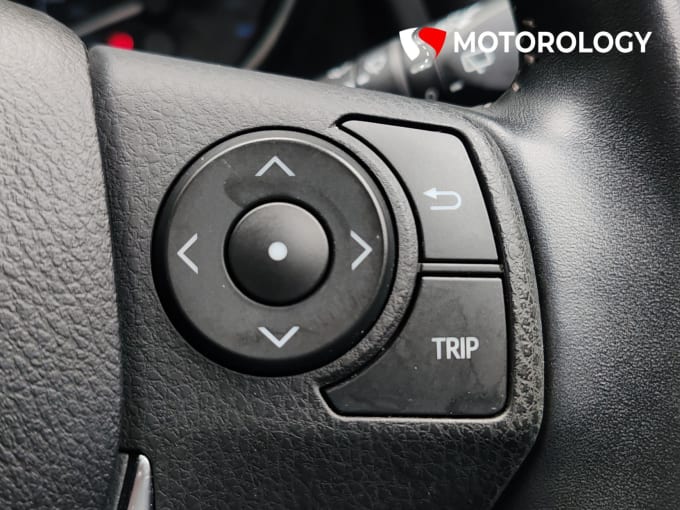 2016 Toyota Auris