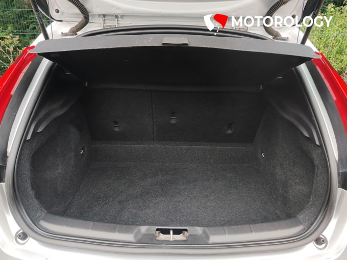 2016 Volvo V40
