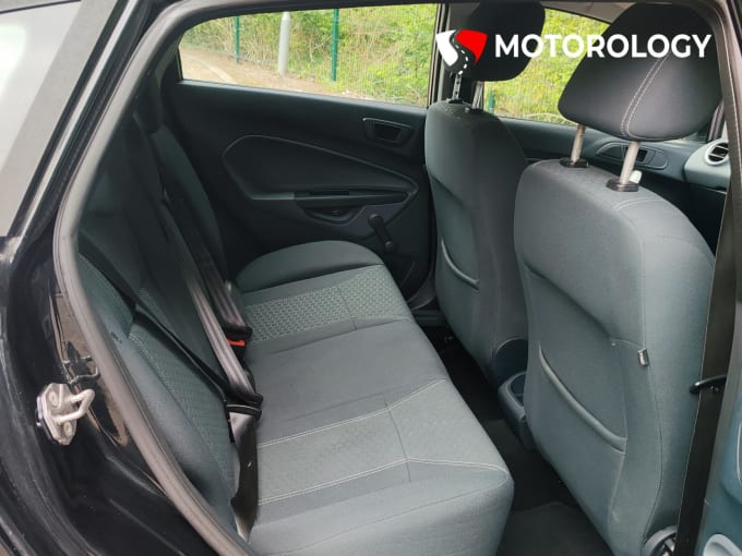 2010 Ford Fiesta