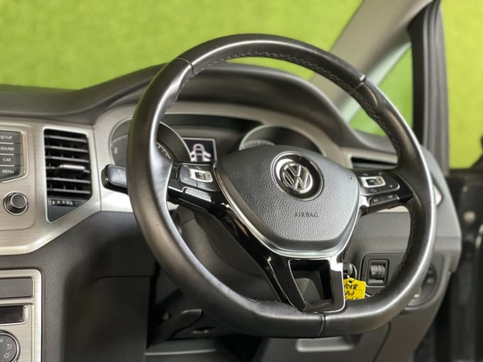 2018 Volkswagen Golf Sv
