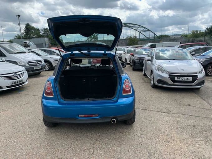 2025 Mini Hatch