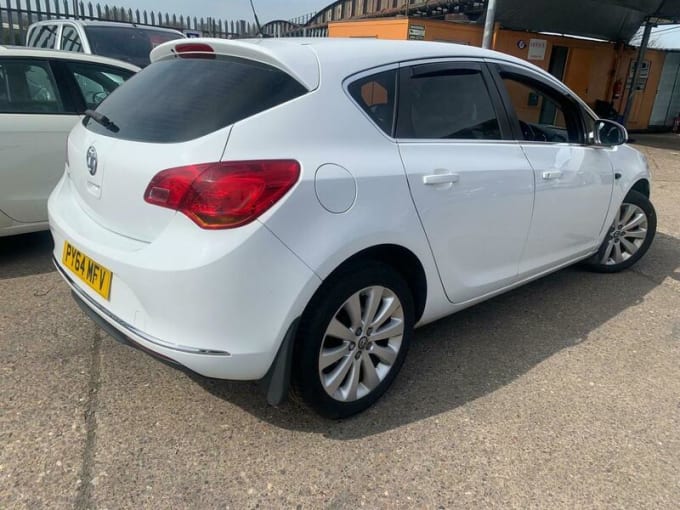 2025 Vauxhall Astra