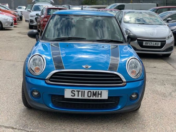 2025 Mini Hatch