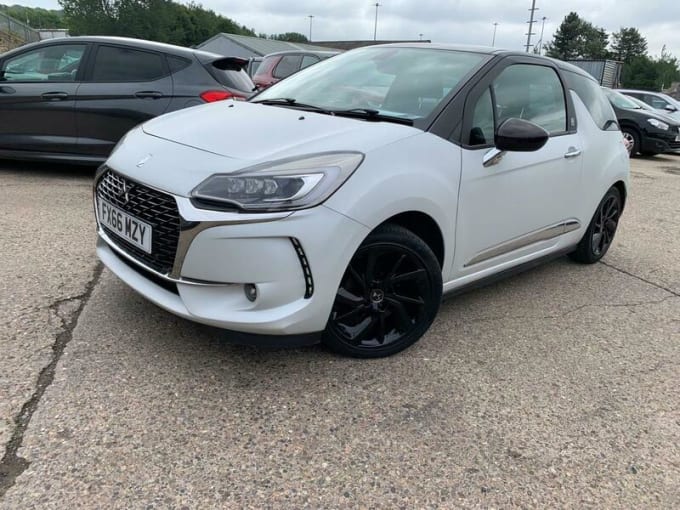 2025 Ds Automobiles 3