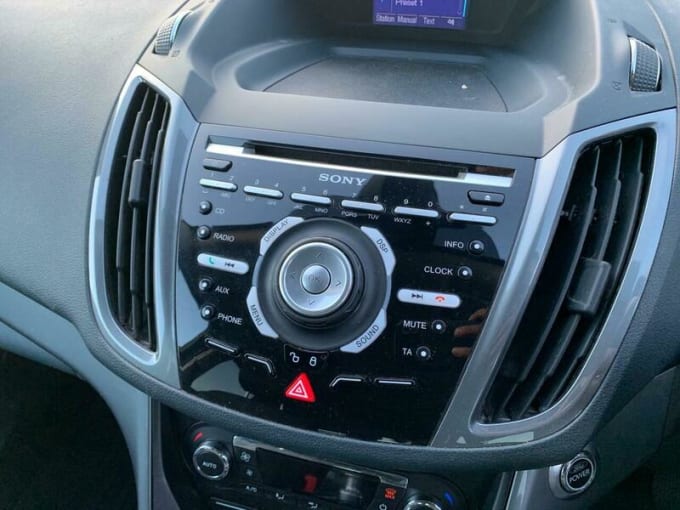 2025 Ford C-max