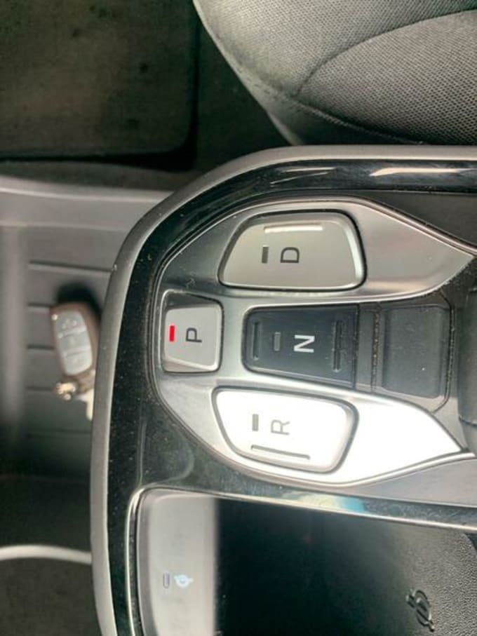 2025 Hyundai Ioniq