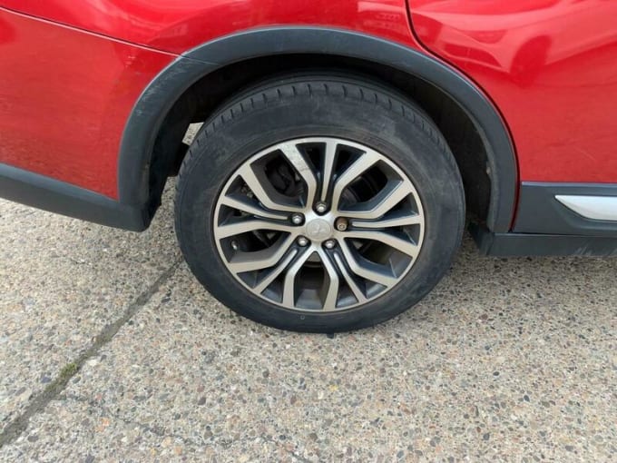 2025 Mitsubishi Outlander