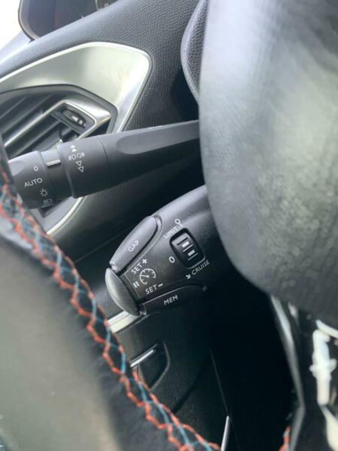 2025 Peugeot 308