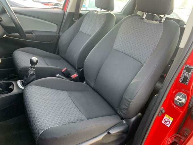 2025 Toyota Yaris