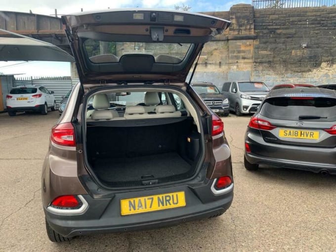 2025 Mg Gs