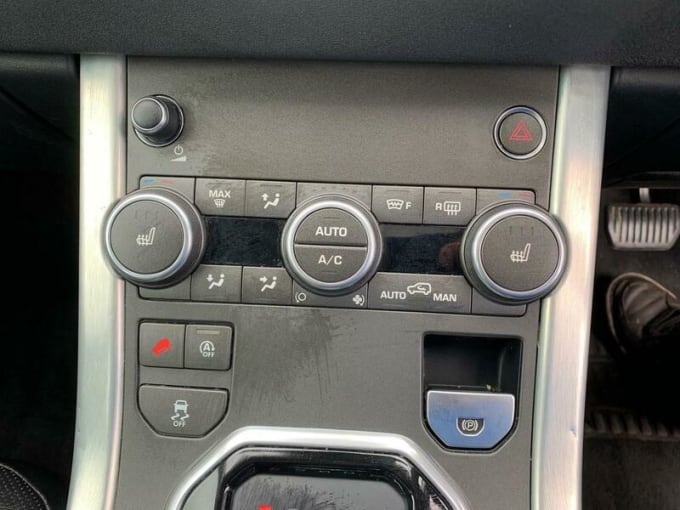 2025 Land Rover Range Rover Evoque
