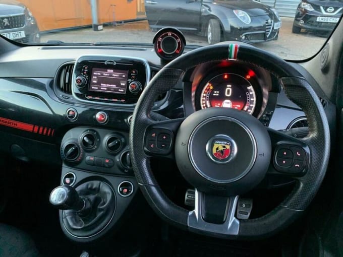 2025 Abarth 595