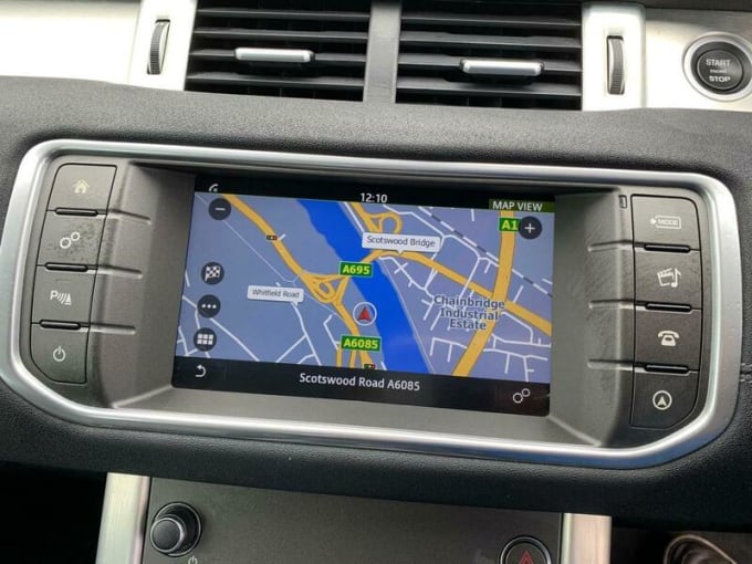 2025 Land Rover Range Rover Evoque