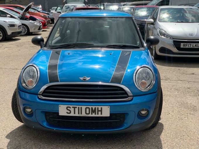 2025 Mini Hatch