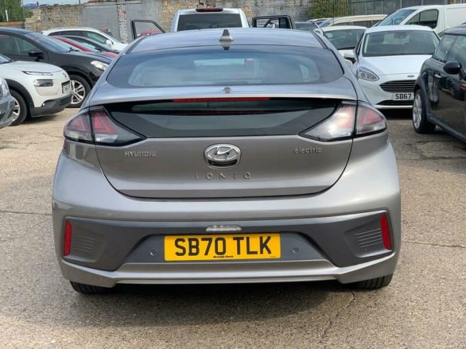 2025 Hyundai Ioniq