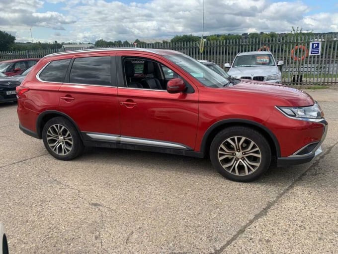2025 Mitsubishi Outlander