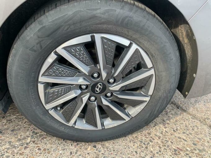 2025 Hyundai Ioniq