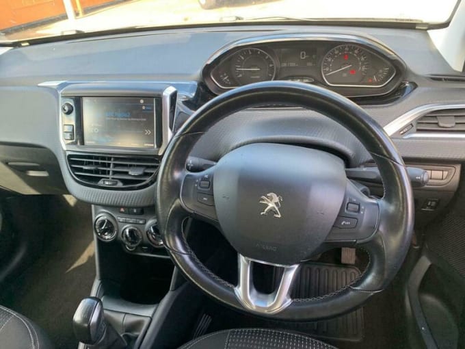 2015 Peugeot 208