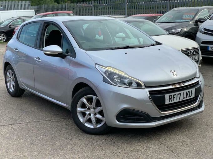 2025 Peugeot 208
