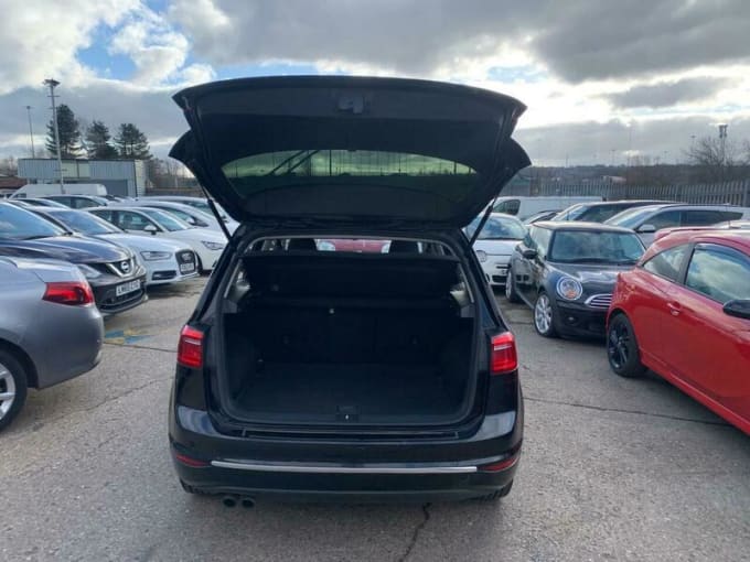 2025 Volkswagen Golf Sv