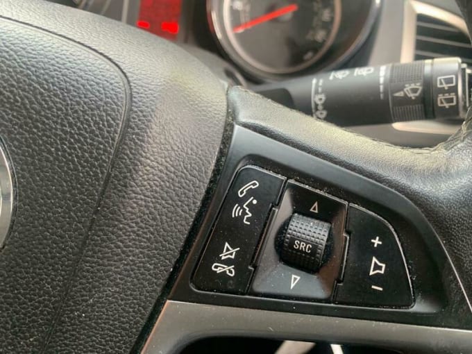 2025 Vauxhall Astra