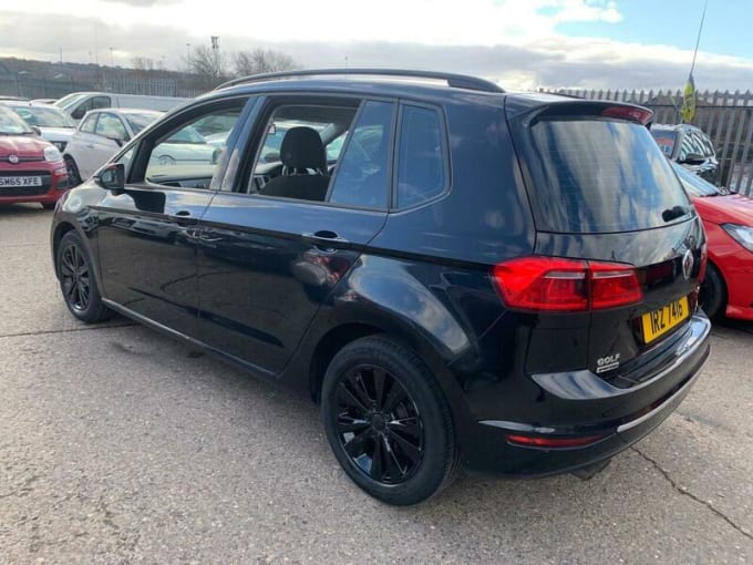 2025 Volkswagen Golf Sv