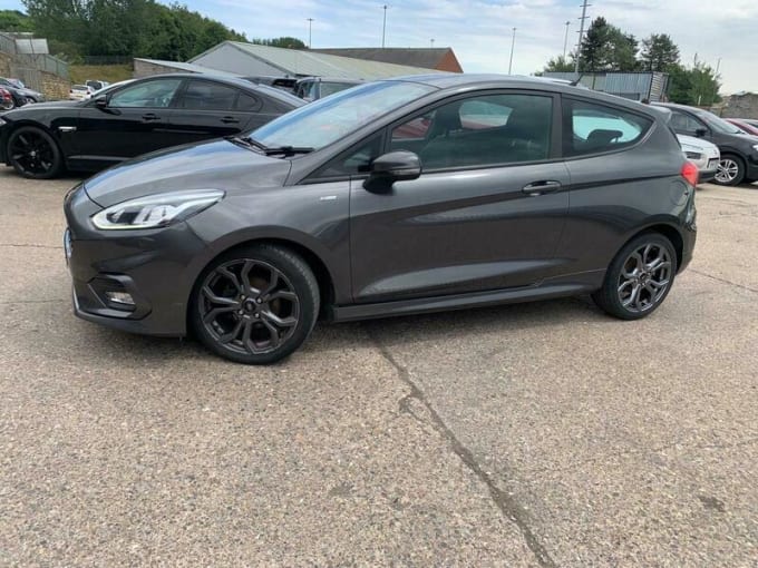 2025 Ford Fiesta