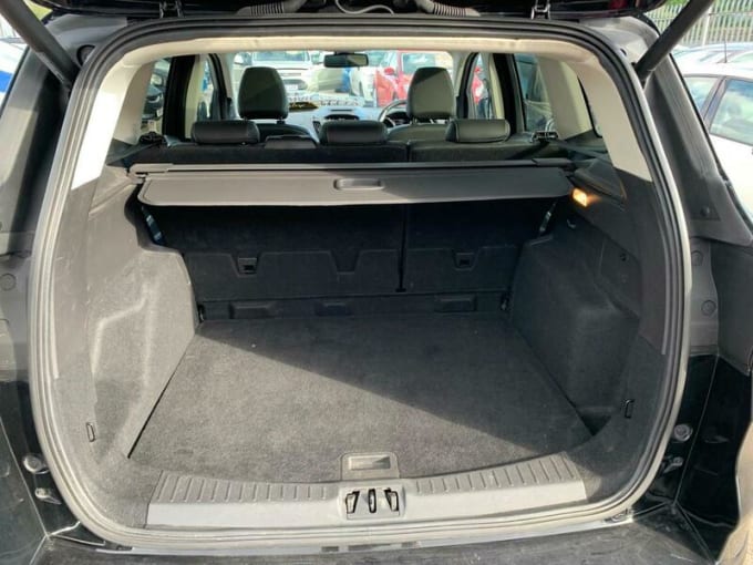 2025 Ford Kuga