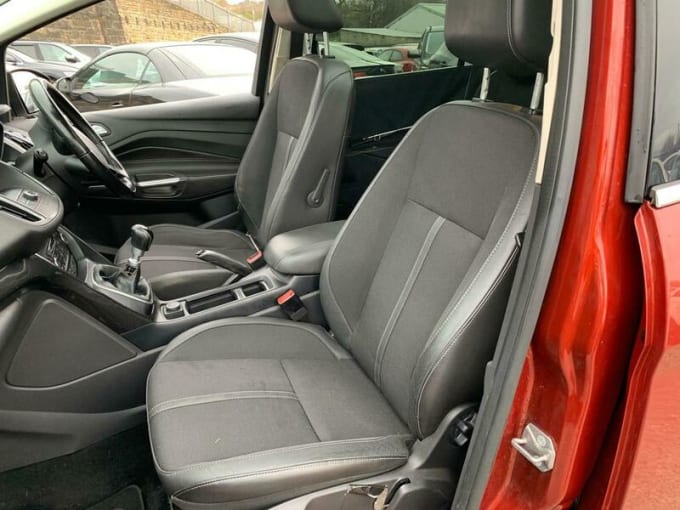 2025 Ford Grand C-max