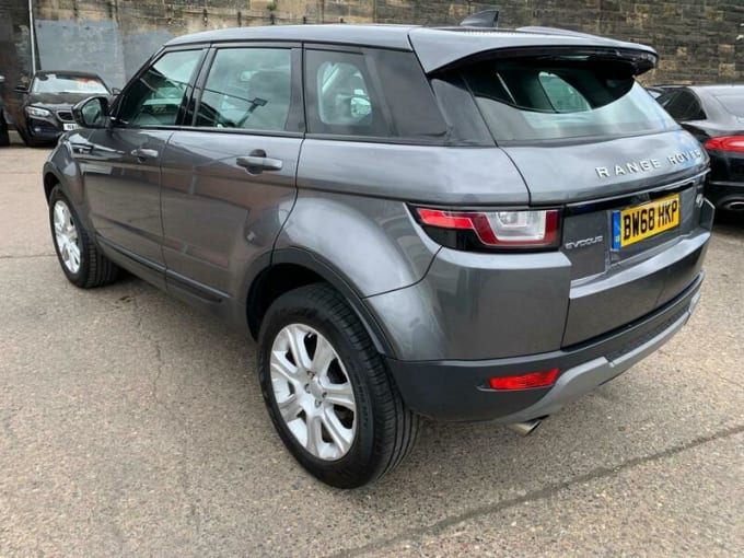 2025 Land Rover Range Rover Evoque