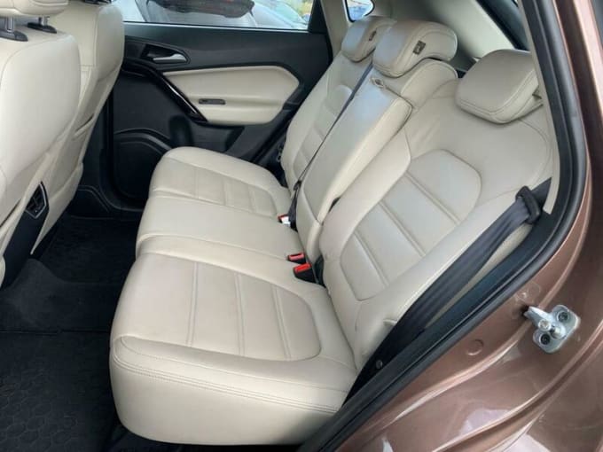 2025 Mg Gs