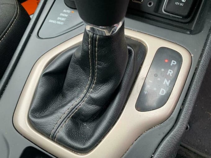 2025 Jeep Cherokee