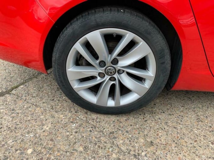 2025 Vauxhall Insignia