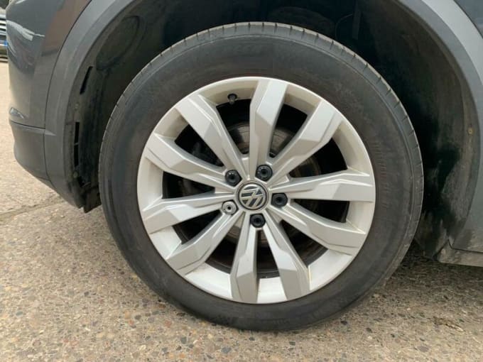 2025 Volkswagen T-roc