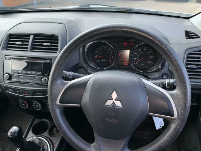 2025 Mitsubishi Asx