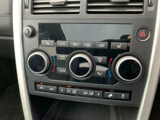 2025 Land Rover Discovery Sport
