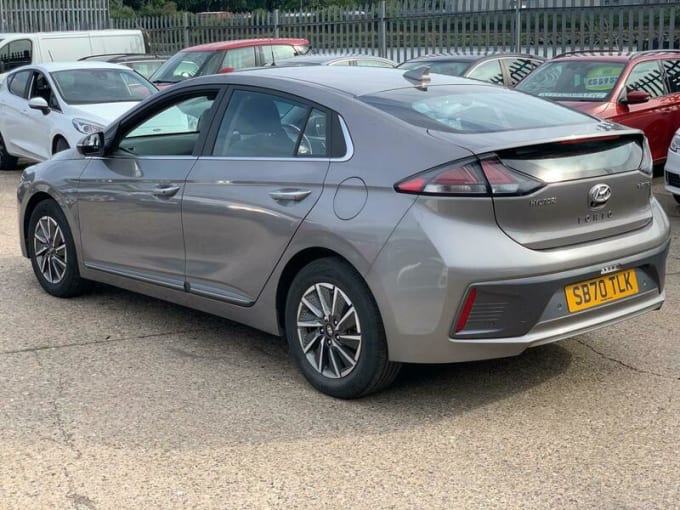 2025 Hyundai Ioniq