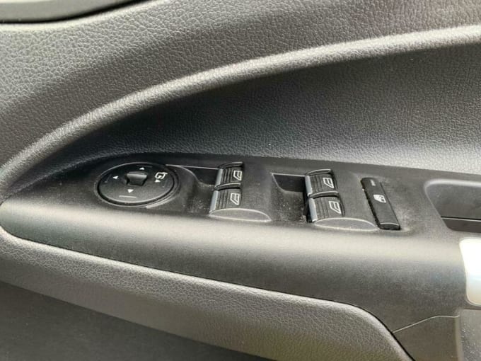 2025 Ford Connect