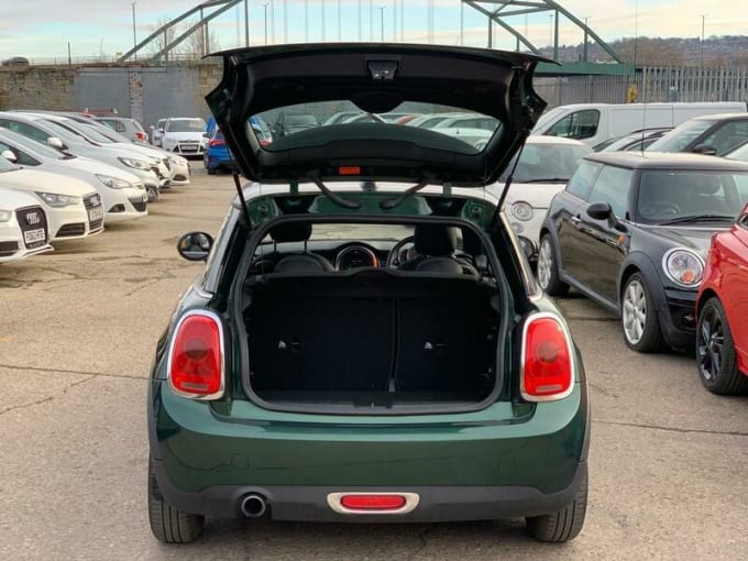 2025 Mini Hatch