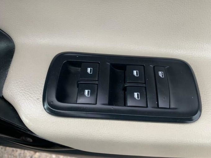 2025 Mg Gs