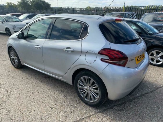 2015 Peugeot 208