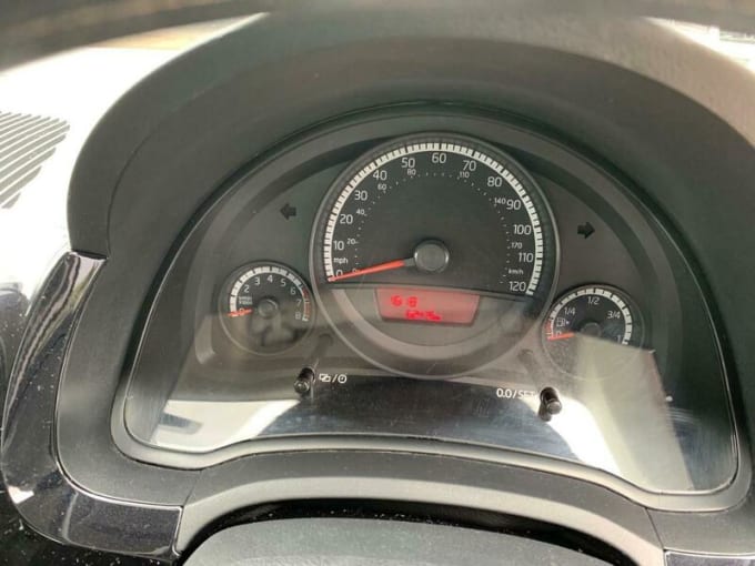 2025 Volkswagen Up