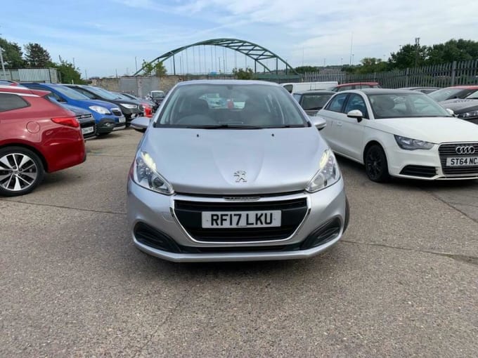 2025 Peugeot 208