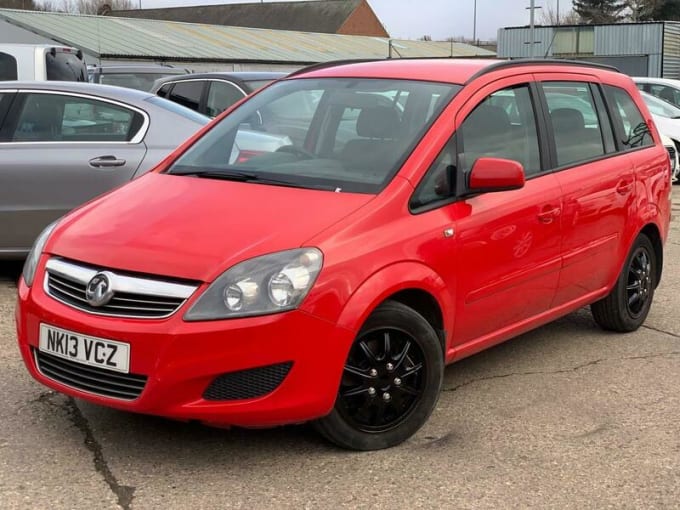 2025 Vauxhall Zafira