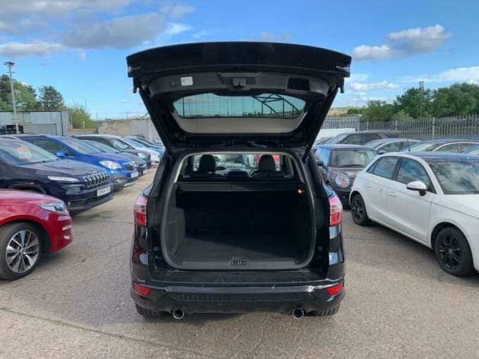 2025 Ford Kuga