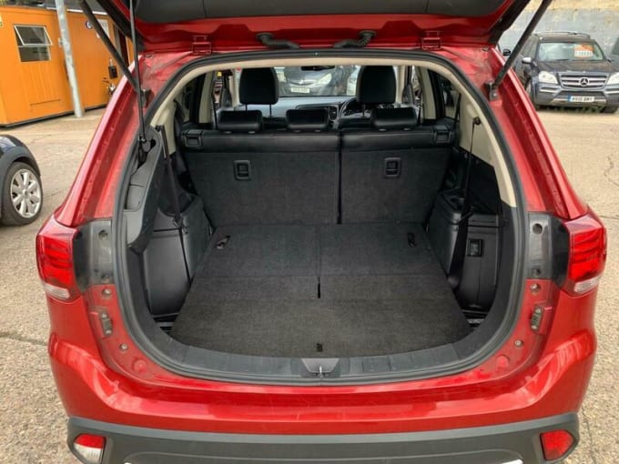 2025 Mitsubishi Outlander