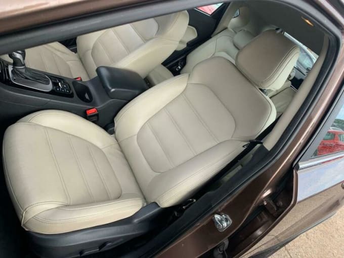 2025 Mg Gs