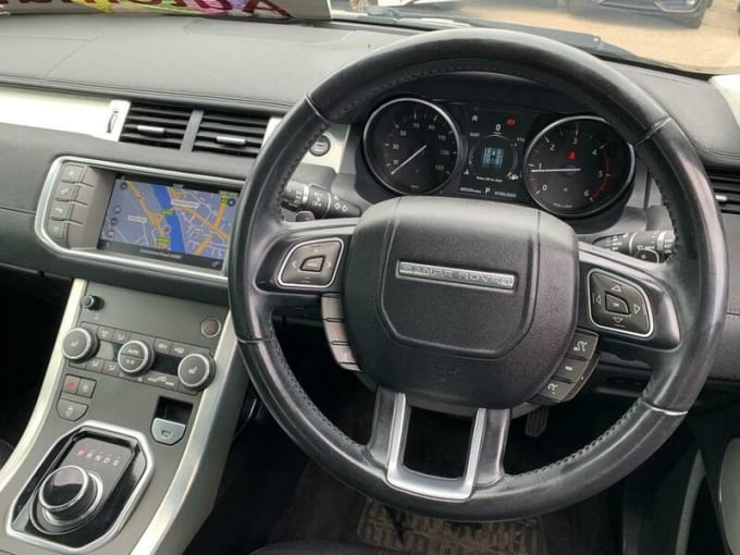 2025 Land Rover Range Rover Evoque