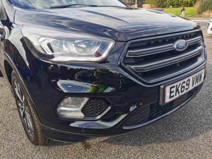 2025 Ford Kuga